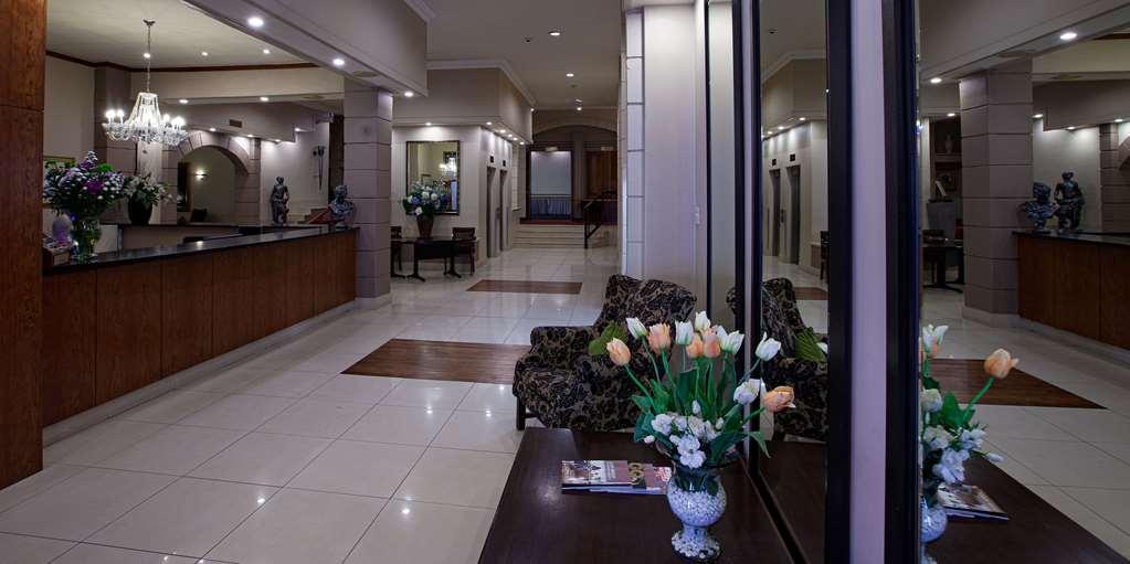 Apollo Hotel Johannesburg Interior photo