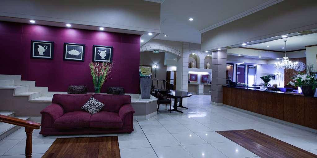 Apollo Hotel Johannesburg Interior photo