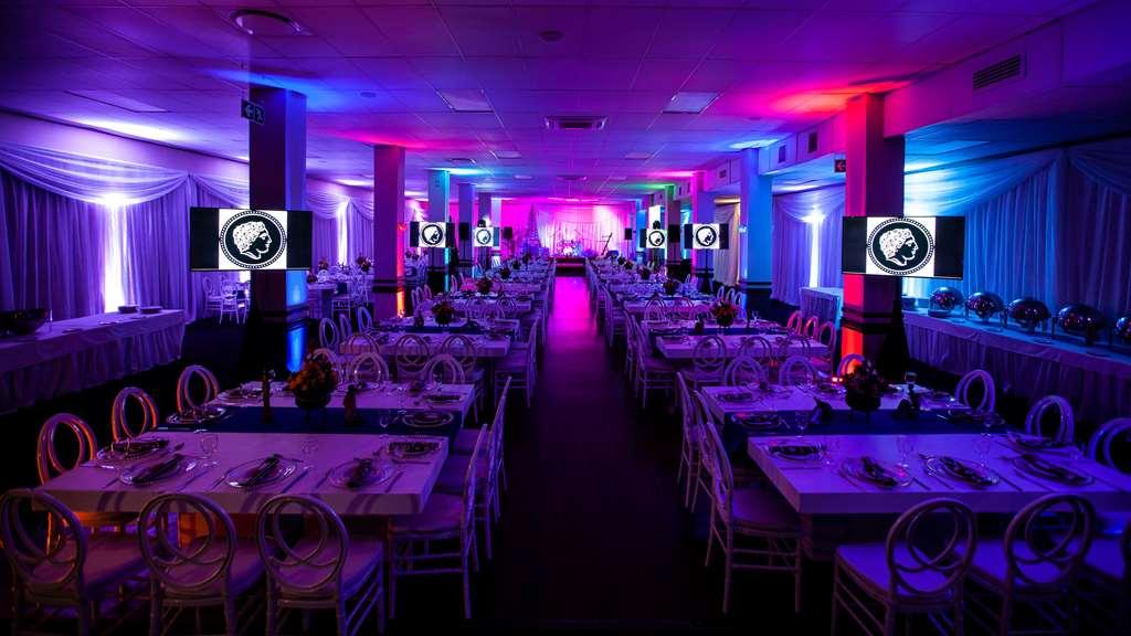 Apollo Hotel Johannesburg Restaurant photo